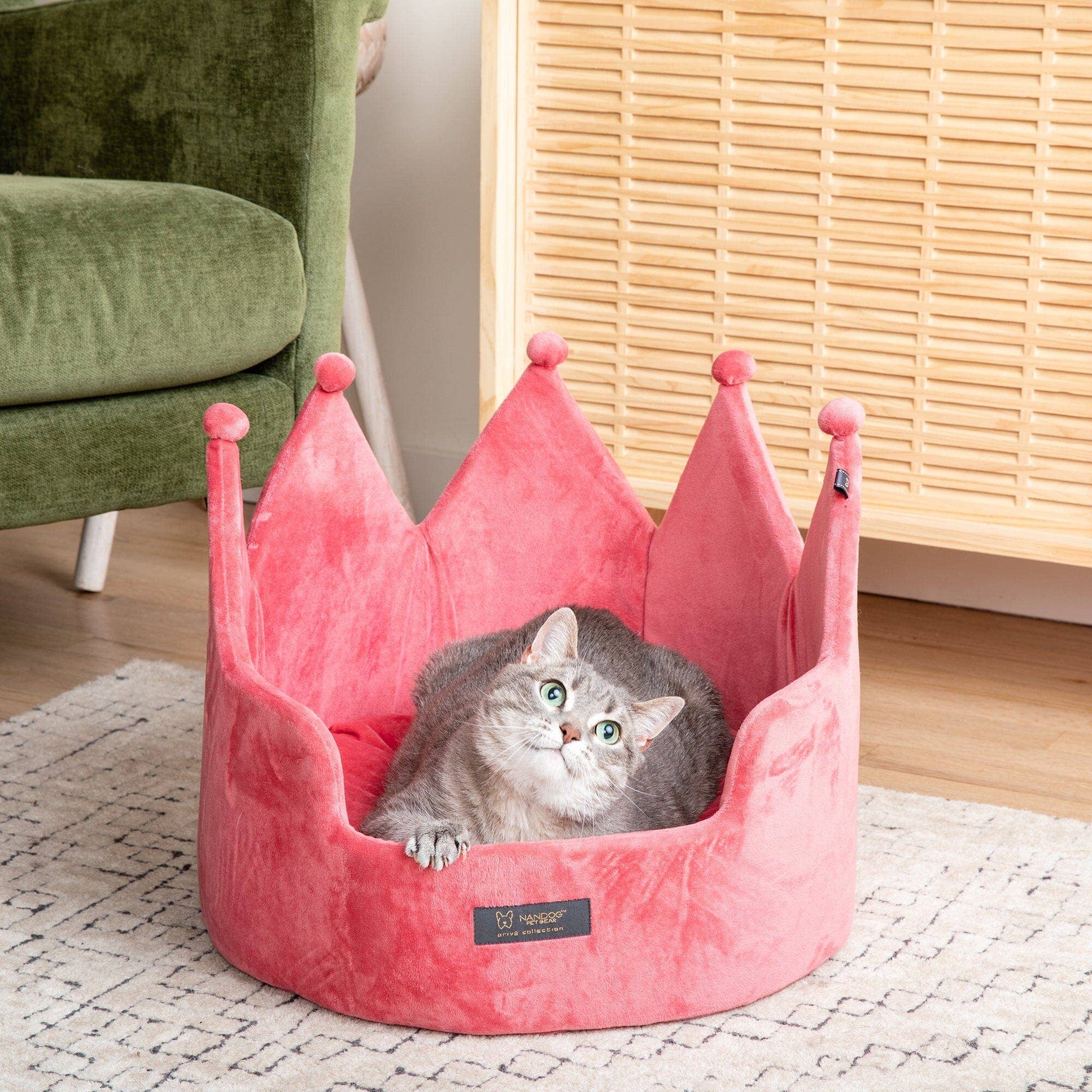 Nandog Crown Dog & Cat Fun Bed Prive Collection - Royal Pink
