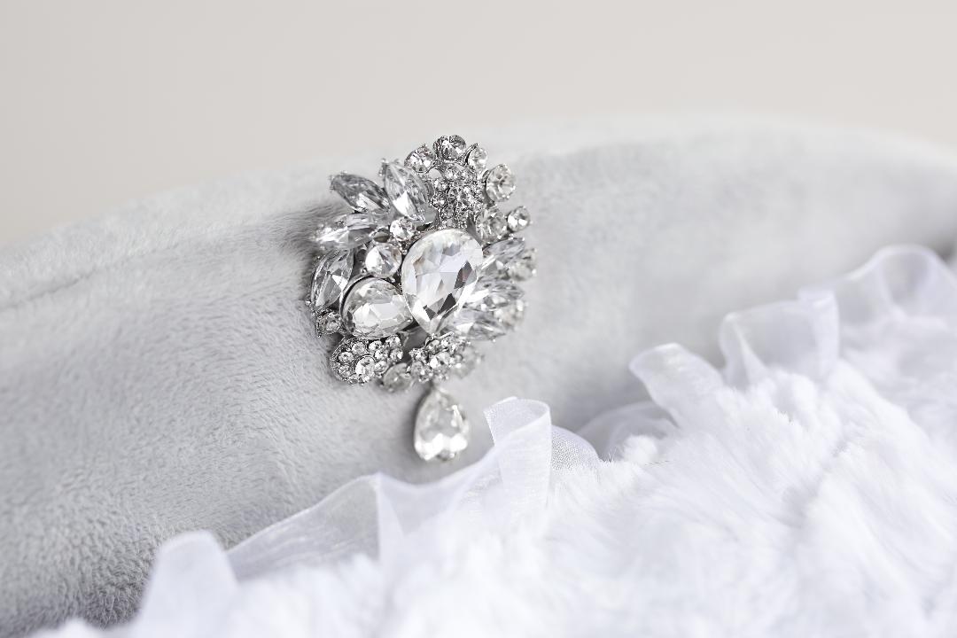 Luxury Enchanted Nights Dog Bed: Removable Pillow, Lace, Crystal, Satin Bows